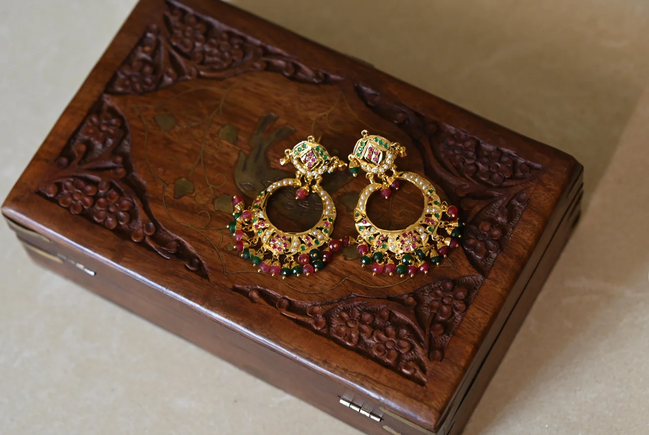 Artificial jadau jewellery necklace set